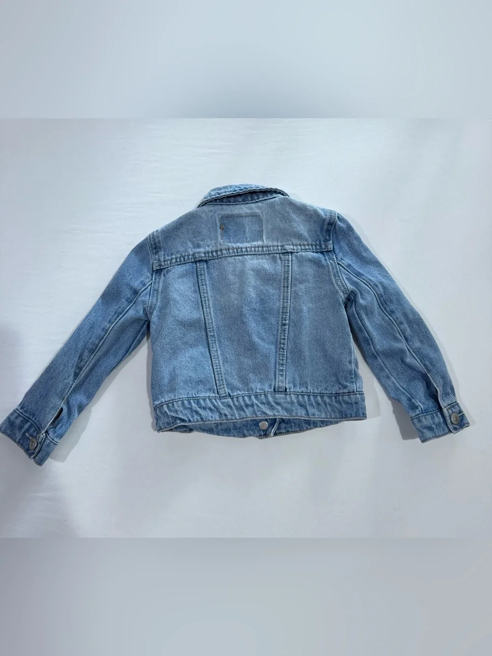 Levi’s Toddler Light Wash Denim Trucker Jacket Size 2T Classic Jean Jacket